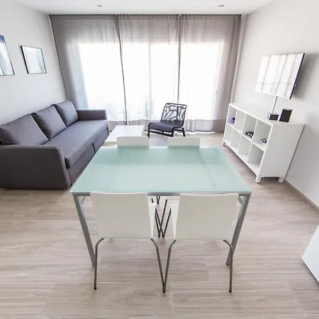 Palmeras 3.2 Apartment